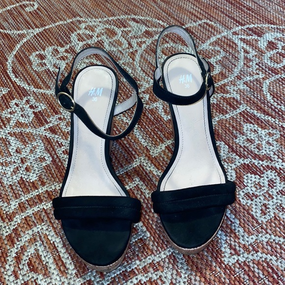 Black wedges - Picture 1 of 6